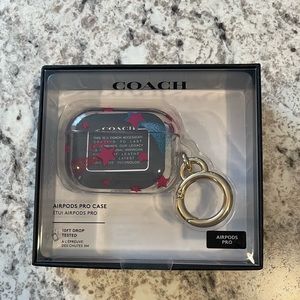 COACH- AirPods Pro Case: ⭐️Star Design⭐️